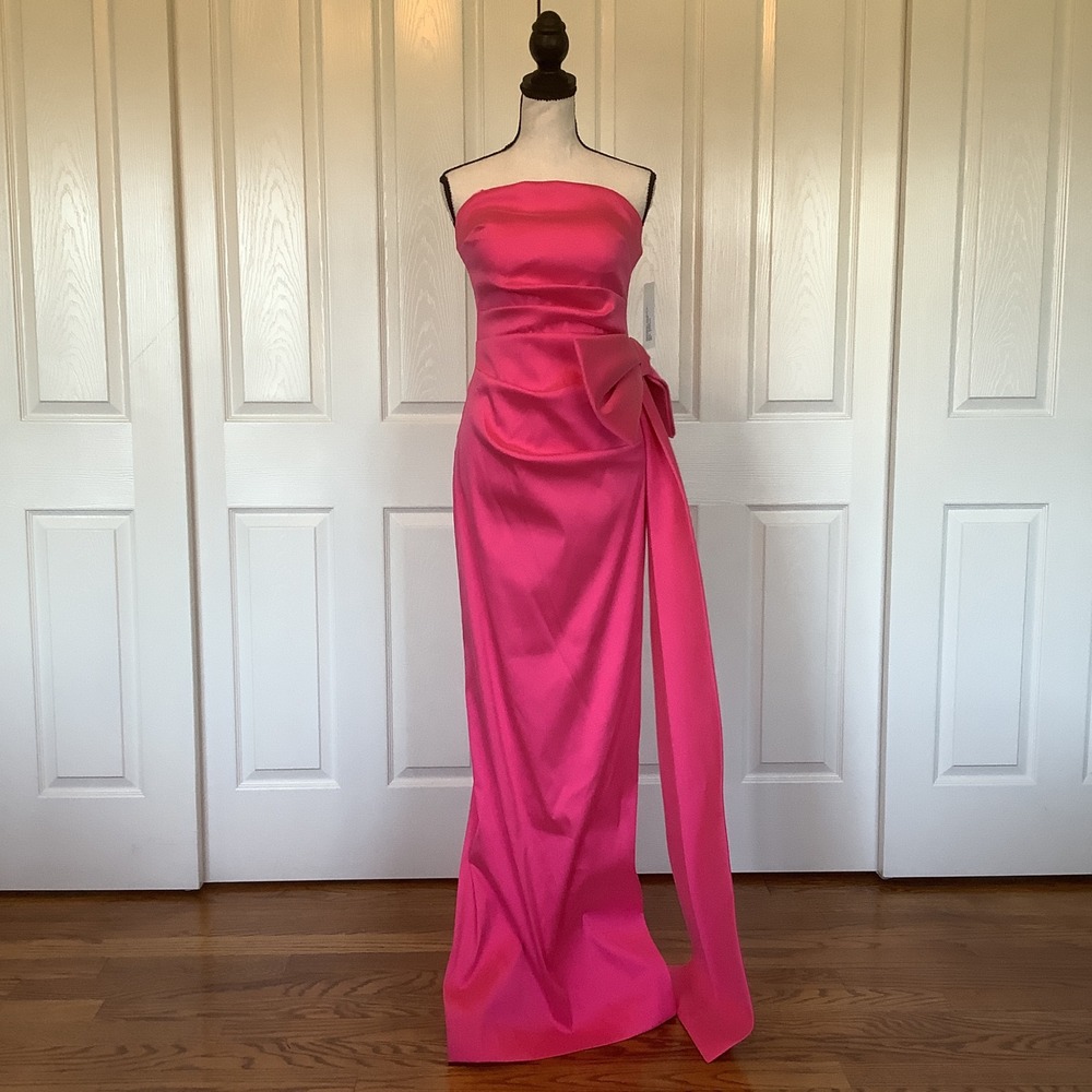 Rickie Freeman Teri Jon Watermelon Pink Strapless Bow Column Gown Size 4 NWT